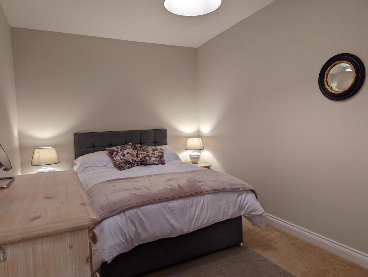 Little Chilsbury Apartment Potterne ภายนอก รูปภาพ