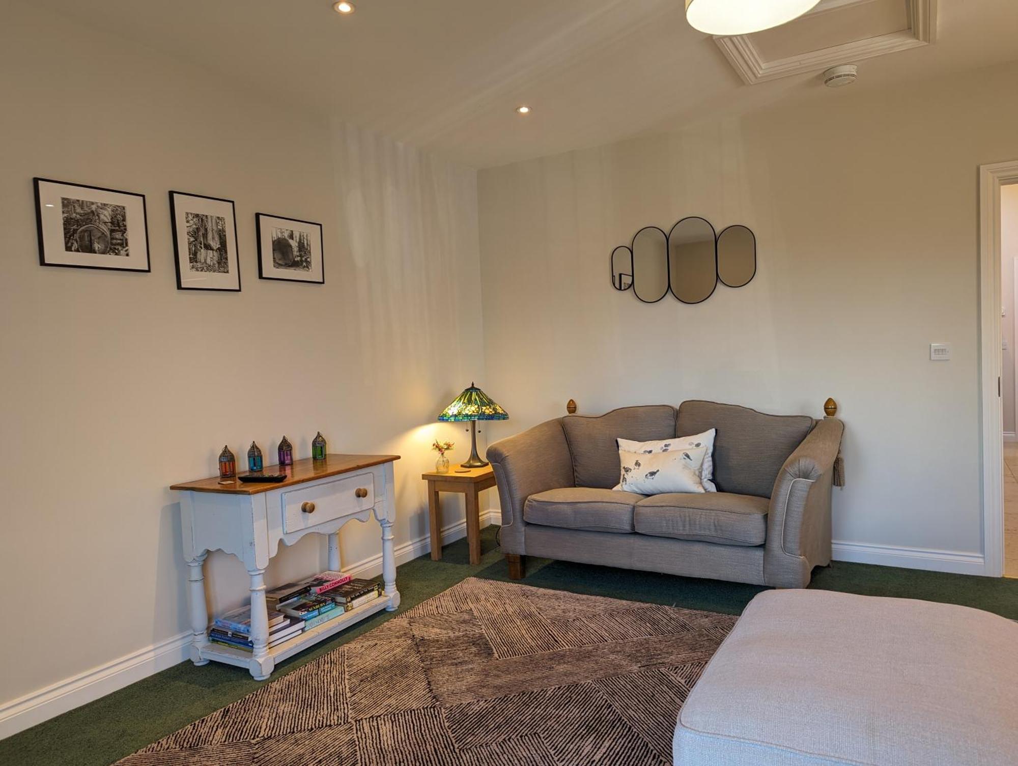 Little Chilsbury Apartment Potterne ภายนอก รูปภาพ